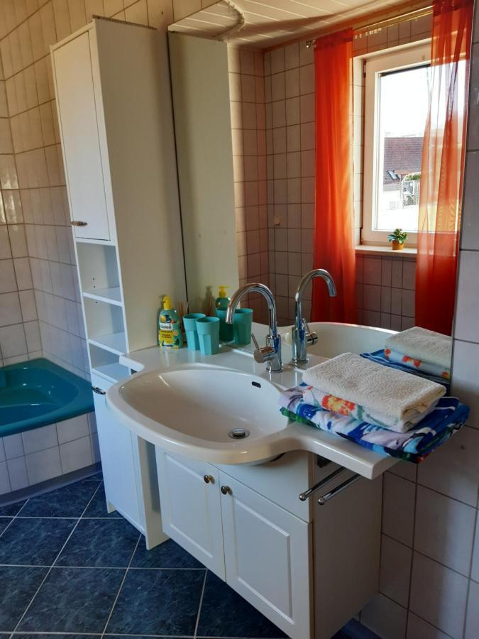 Thueringer Zimmer 줄 외부 사진
